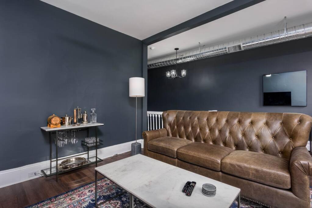 Flats On Front - Riverfront Gem Fast Wi-Fi 3F แฮร์ริสเบิร์ก ภายนอก รูปภาพ